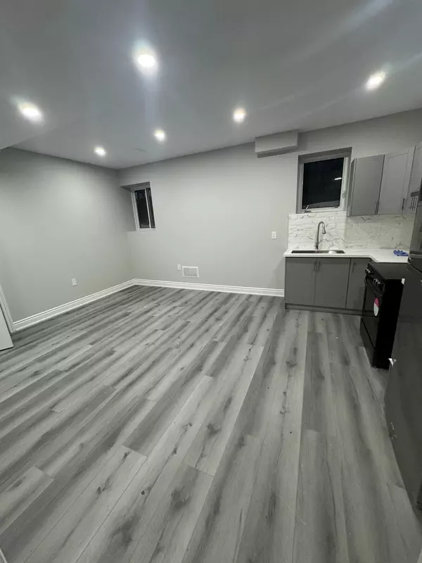 Caledon, ON L7C 4G3,48 Daisy Meadow CRES #Basement