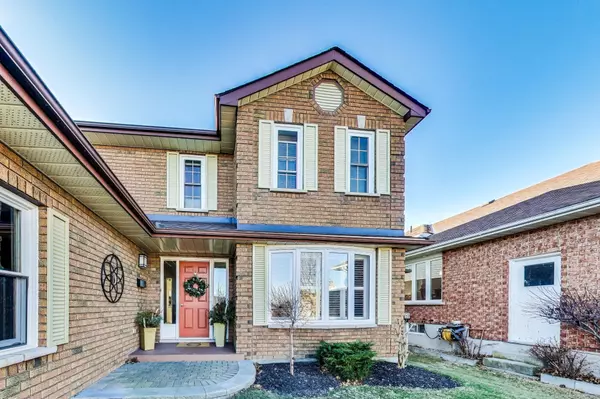 6 Hewson DR, Port Hope, ON L1A 4C6