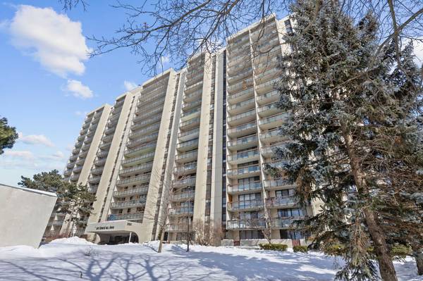 350 Seneca Hill DR #507, Toronto C15, ON M2J 4S7