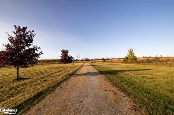 Meaford, ON N0H 1B0,324310 SIDEROAD 27 RD