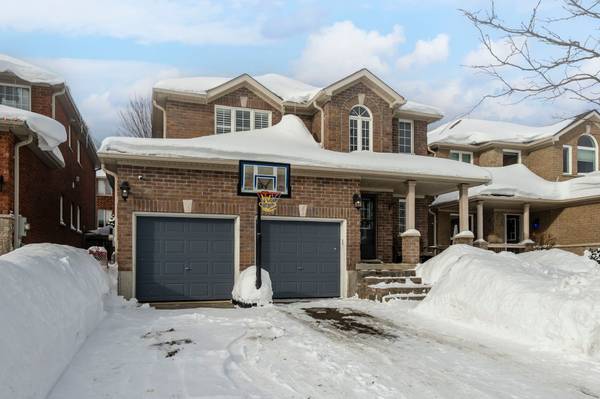 46 Sovereign's Gate, Barrie, ON L4N 0Y9