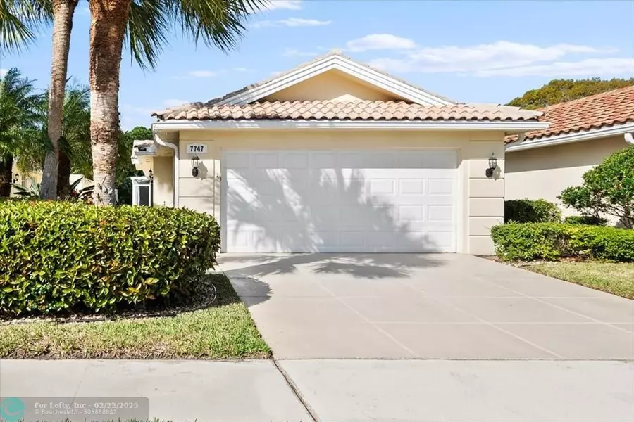 7747 SE Spicewood Cir, Hobe Sound, FL 33455