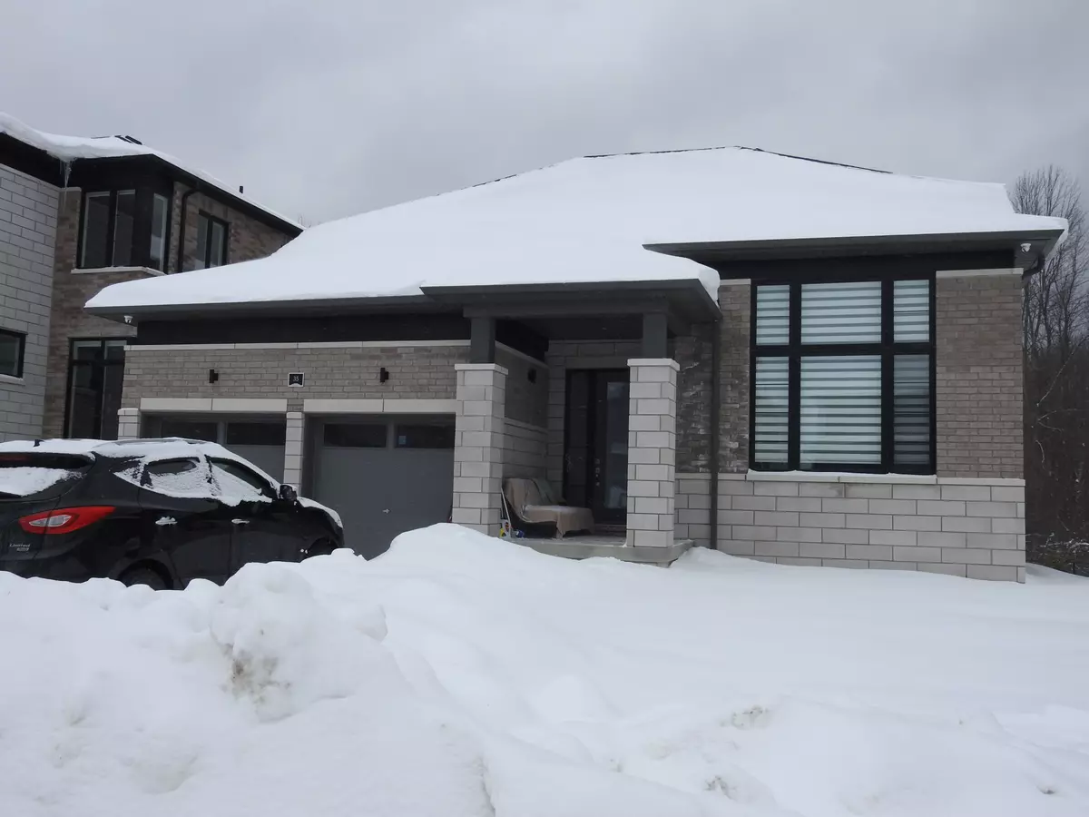 Wasaga Beach, ON L9Z 1J7,35 Del Ray CRES