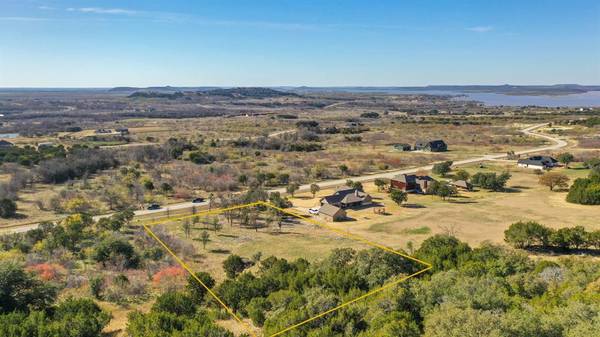 1417 Evening Primrose Drive, Graford, TX 76449