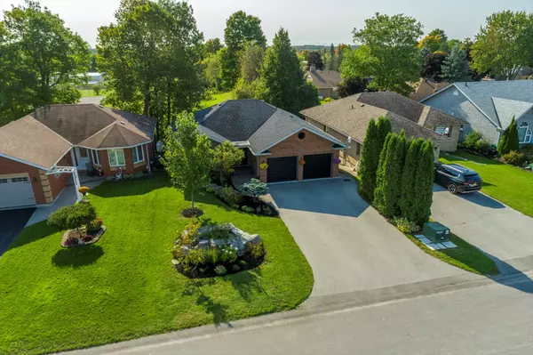 7 Hillview DR, Kawartha Lakes, ON K0M 1A0