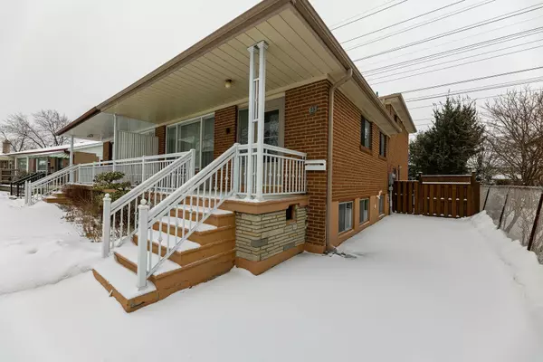 Toronto W10, ON M9V 2B8,39 Elmvale CRES