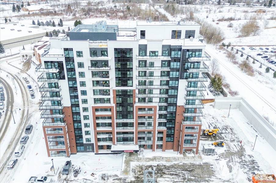 55 Clarington BLVD #303, Clarington, ON L1C 7J4