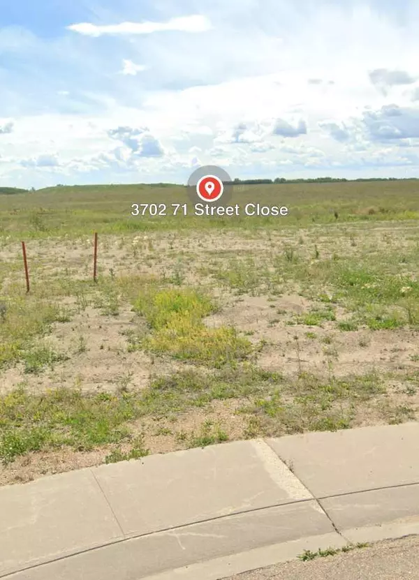 3702 71 St. Close, Camrose, AB T4V 5A9