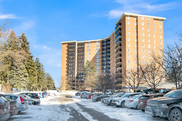 Blackburn Hamlet, ON K1J 8K5,2020 Jasmine CRES #1018