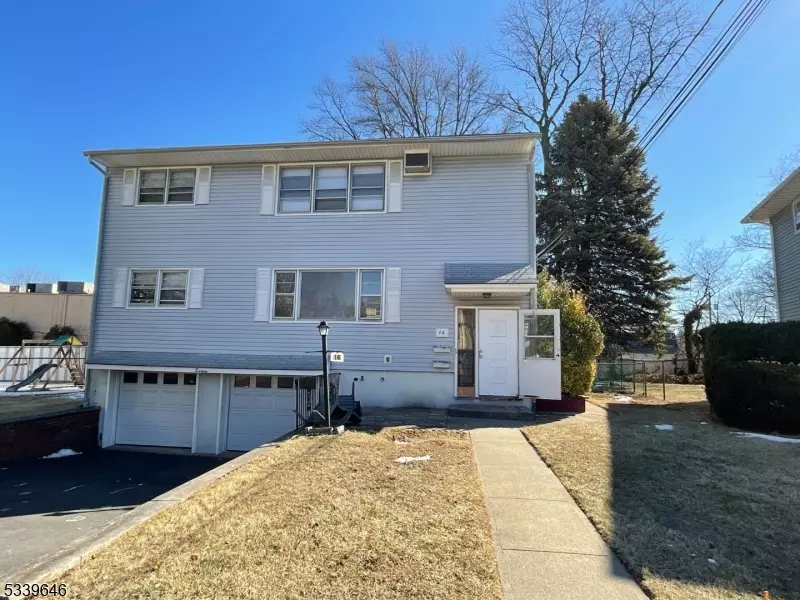 16 Pond St, Clifton City, NJ 07013