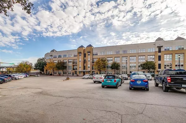 Fort Worth, TX 76102,201 W Lancaster Avenue #309