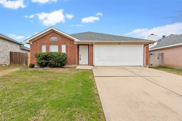 7023 Pickford Court, Arlington, TX 76001