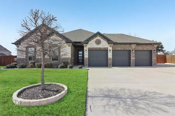 206 Laguna Vista Way, Mansfield, TX 76063