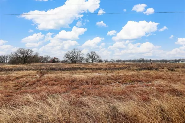 Alvord, TX 76225,165 Rolling Hills Boulevard