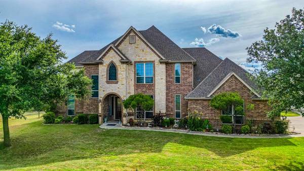 673 E Canyon Creek Lane, Weatherford, TX 76087