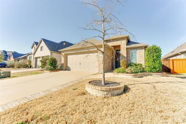 2207 Harlow Lane, Forney, TX 75126