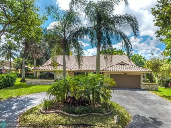 11266 NW 20th Dr, Coral Springs, FL 33071