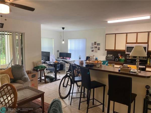 Sunrise, FL 33322,9999 Summerbreeze Dr  #1109