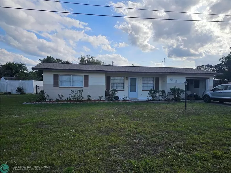 2247 Croydon Rd, Sebring, FL 33870