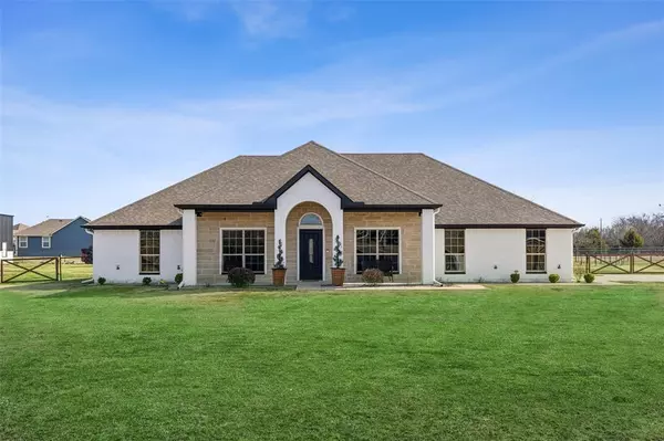 256 Hidden Meadow Trail, Leonard, TX 75452