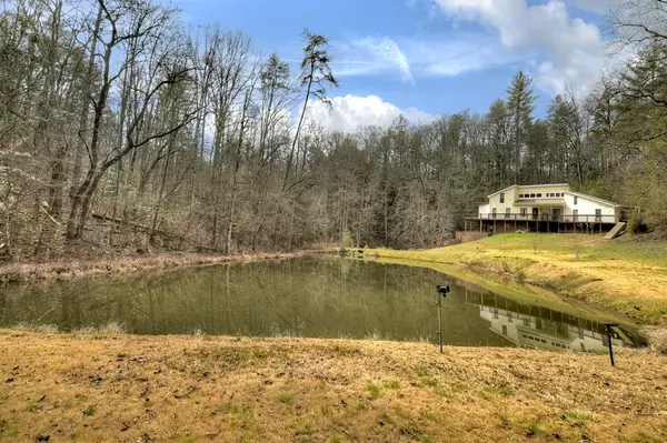 547 Canaan Road, Ellijay, GA 30540