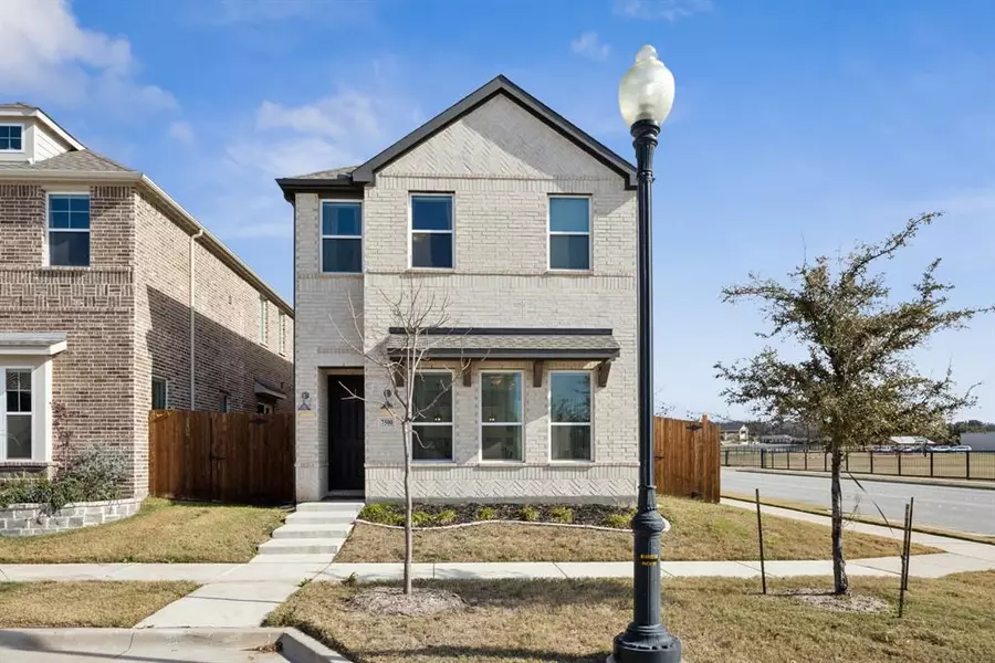 7500 Regal Lane, North Richland Hills, TX 76180