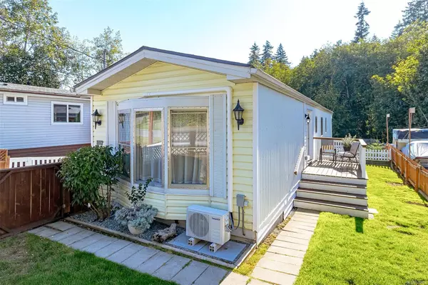 1086 Bourban Rd, Mill Bay, BC V8H 1A6