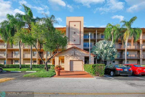 13105 SW 16th Ct  #212 L, Pembroke Pines, FL 33027