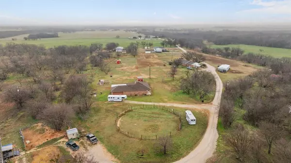 390 Johnston Lane, Perrin, TX 76486