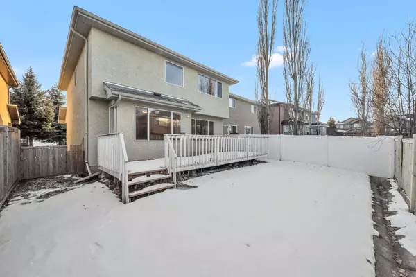 Calgary, AB T2Y 4V9,249 Everwillow GN SW