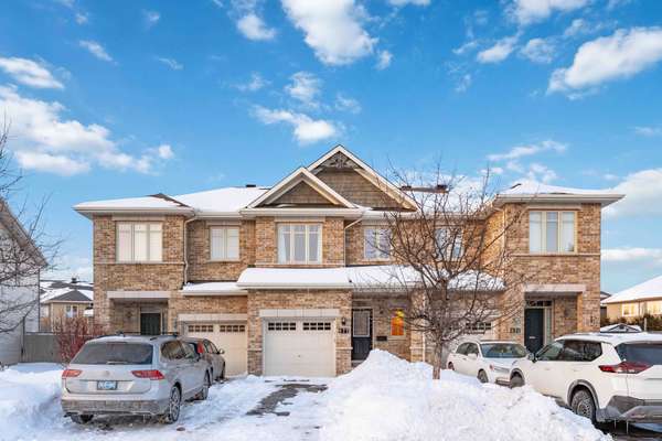 677 Bowercrest CRES, Blossom Park - Airport And Area, ON K1V 2M2