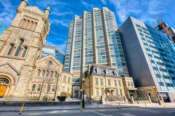 71 Simcoe ST #701, Toronto C01, ON M5J 2S9