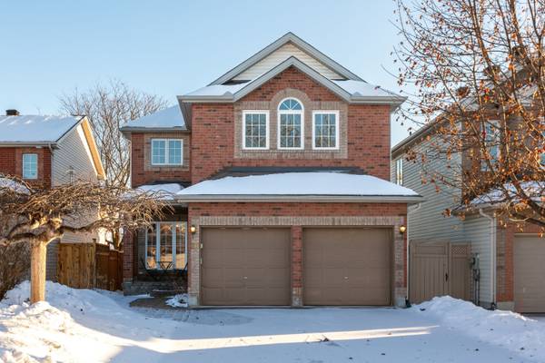 28 Borealis CRES, Overbrook - Castleheights And Area, ON K1K 4T4