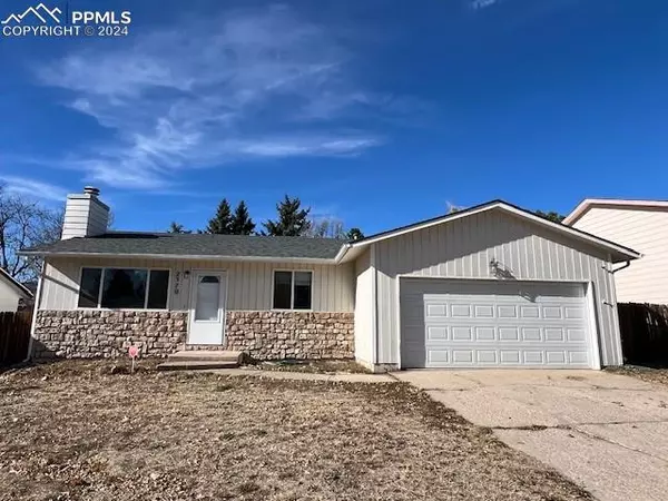 2370 Cather CIR, Colorado Springs, CO 80916