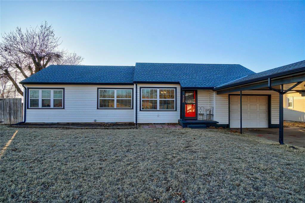 722 S 10th Street, Kingfisher, OK 73750