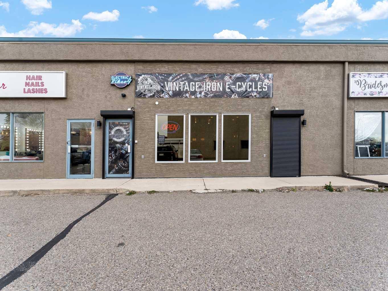 Medicine Hat, AB T1B3R2,3295 Dunmore RD SE #12