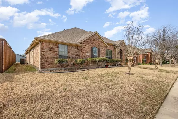 The Colony, TX 75056,6425 Branchwood Trail