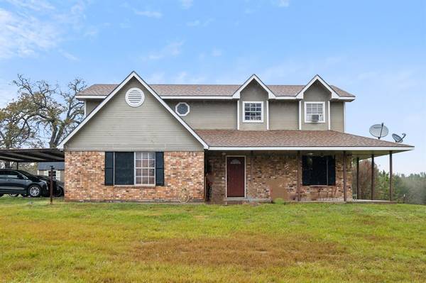 6828 E County Road 315, Buffalo, TX 75831