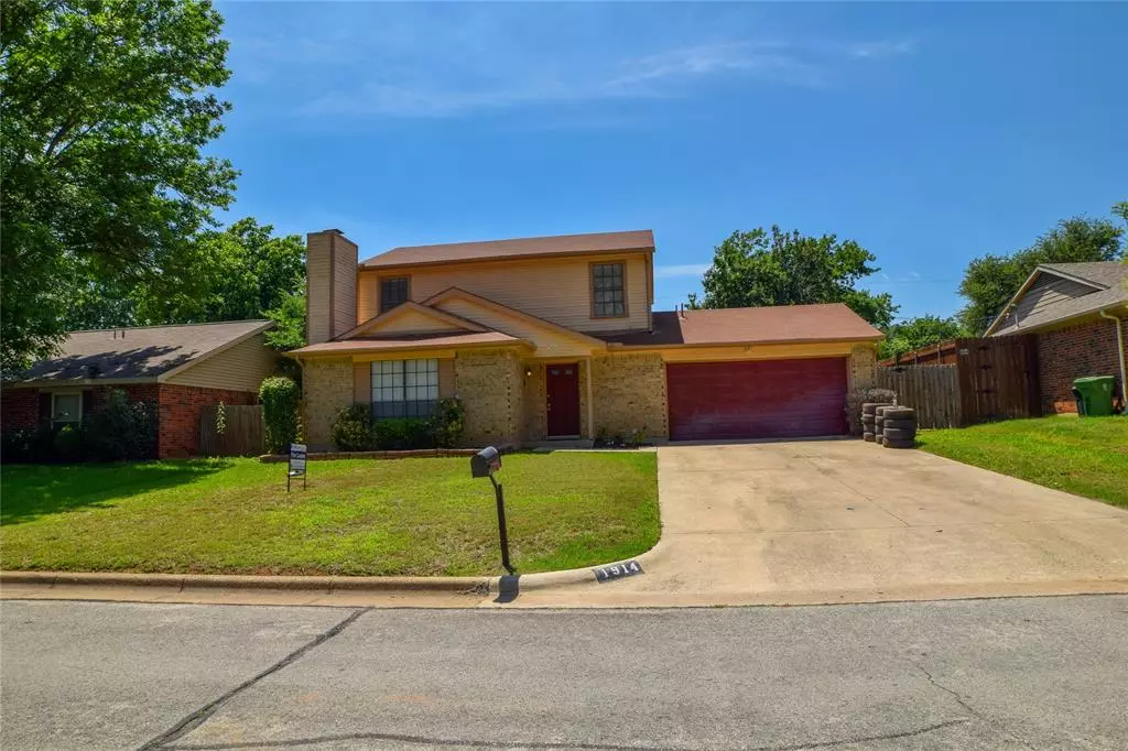 Arlington, TX 76006,1914 Bosque Lane