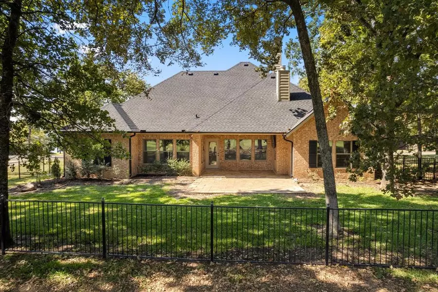 365 Saint Andrews Drive, Mabank, TX 75156