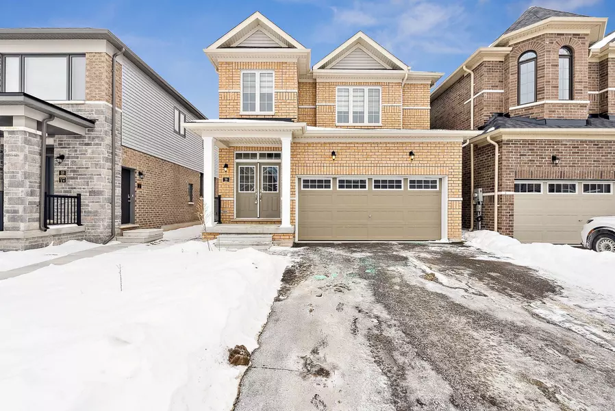 16 Ludlow DR, Barrie, ON L9S 0L8