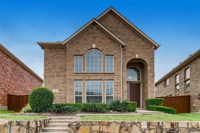 Plano, TX 75025,9769 Lightcatcher Drive