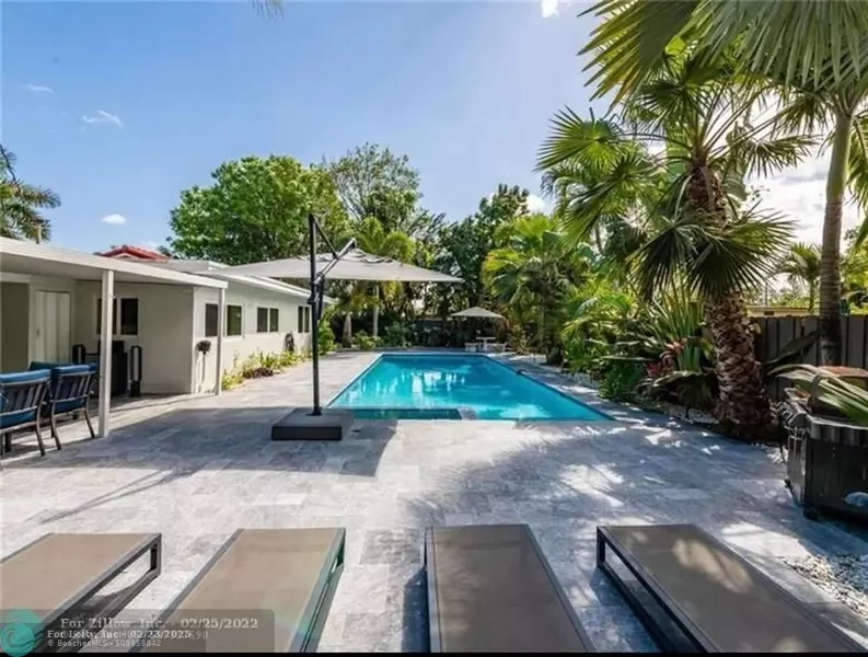 2633 NE 3rd Ave, Wilton Manors, FL 33334