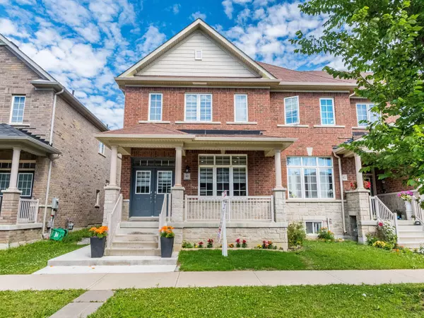 40 Saint Dennis RD, Brampton, ON L6R 3W7