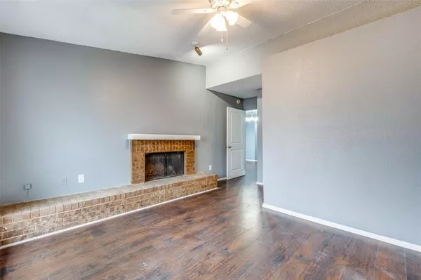 Dallas, TX 75243,9613 Walnut Street #2204