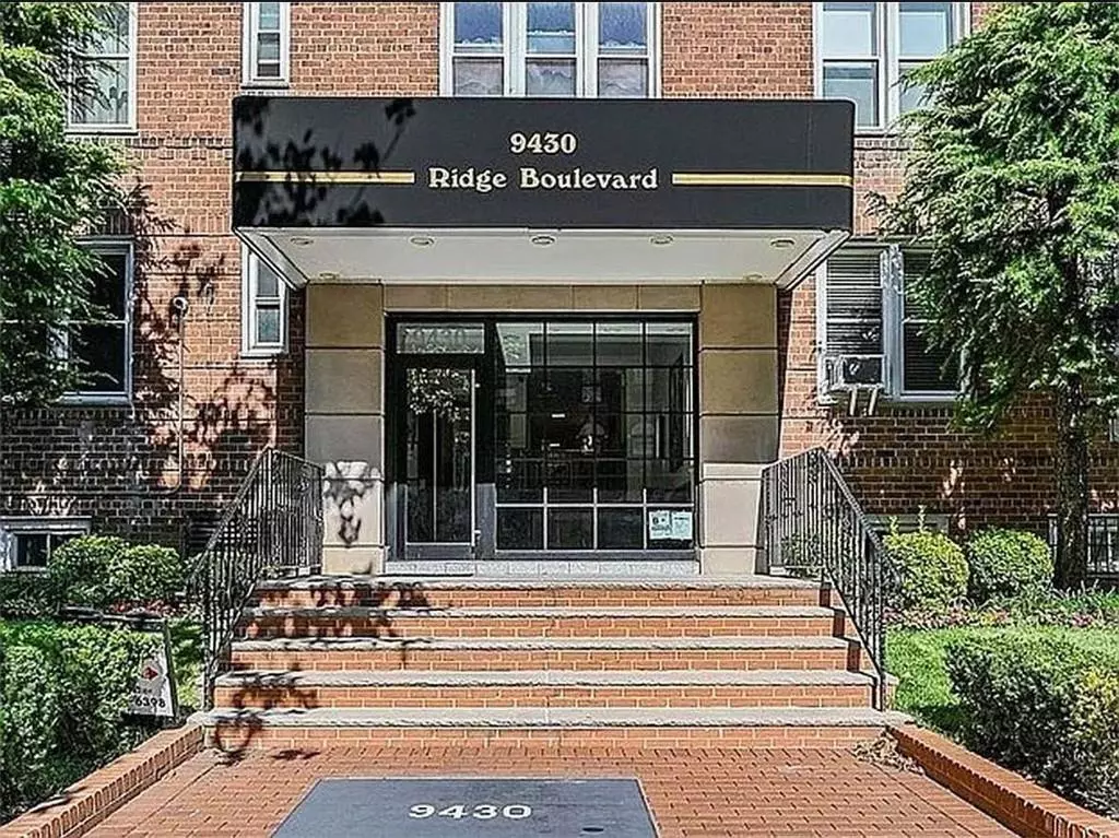 Brooklyn, NY 11209,9430 Ridge BLVD #1E