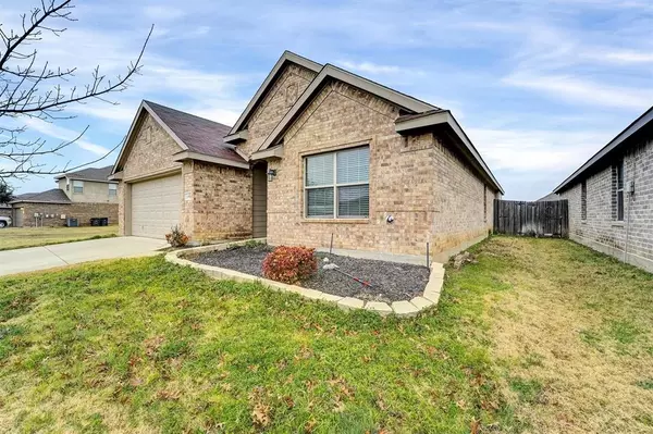 Fort Worth, TX 76140,1701 Kings Glen Lane