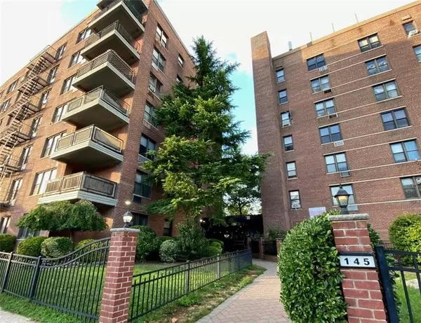 145 Lincoln AVE #1V, Staten  Island, NY 10306