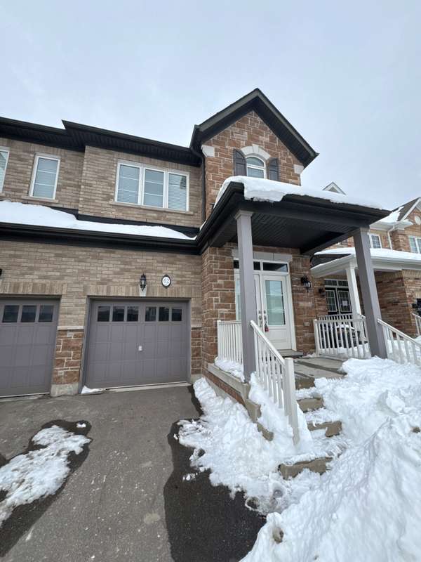 62 Swanton RD, Brampton, ON L6X 0Y9