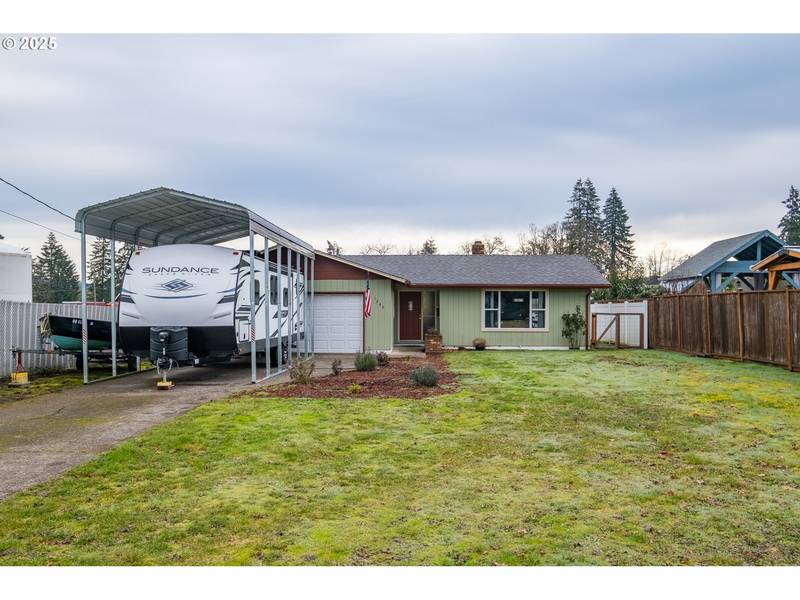 1345 1ST AVE, Sweet Home, OR 97386